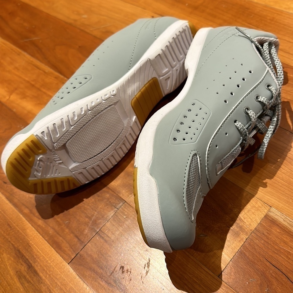 Garneau Urban Cycling Shoes Women’s 10 - Picture 6 of 9